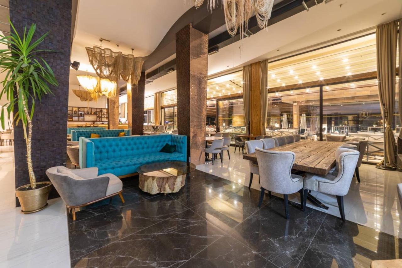 Hotel Berane Готель 4*